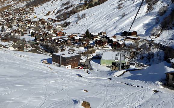 Valsertal: Unterkunftsangebot der Skigebiete – Unterkunftsangebot Vals – Dachberg