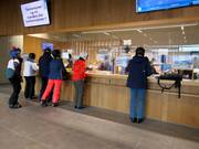 Freundliches Kassenpersonal