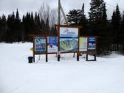 Pistenplan mit Ausschilderung an der Bergstation