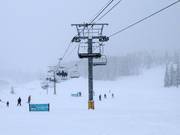 High Meadow Express - 4er Hochgeschwindigkeits-Sesselbahn (kuppelbar)