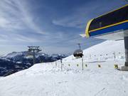 Bühlberg-Hahnenmoos - 6er Hochgeschwindigkeits-Sesselbahn (kuppelbar) mit Abdeckhauben