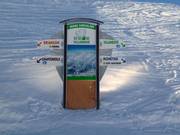 Informationstafeln im Skigebiet