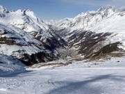 Blick vom Skigebiet auf Zermatt