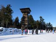 Aussichtsturm bei der Bergstation