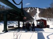 Fourrunner Top Drive - 4er Hochgeschwindigkeits-Sesselbahn (kuppelbar)