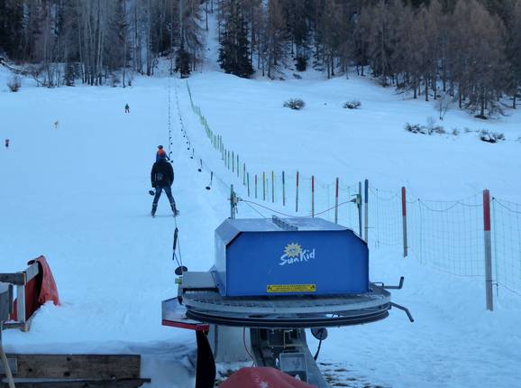 Übungslift Tarasp - Seillift/Babylift mit niederer Seilführung