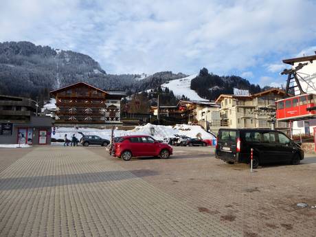 Zell am See: Anfahrt in Skigebiete und Parken an Skigebieten – Anfahrt, Parken KitzSki – Kitzbühel/Kirchberg