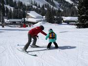 Skikurs an der Doppelsesselbahn Chickadee
