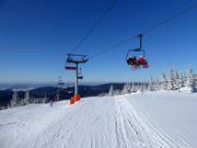 Horní Mísečky-Medvědín - 4er Hochgeschwindigkeits-Sesselbahn (kuppelbar)