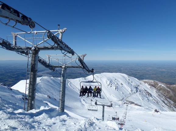 Summit Six Chair