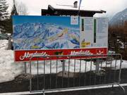 Informationstafel an der Talstation