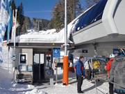 Das Personal ist Präsent an der Sesselbahn