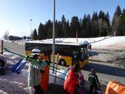 Der Skibus verbindet alle Orte der Region