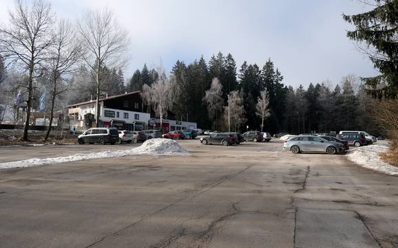 Hohenbogenwinkel: Anfahrt in Skigebiete und Parken an Skigebieten – Anfahrt, Parken Hohenbogen – Neukirchen bei Hl. Blut