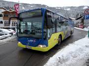 Skibus an der Talstation in Lermoos