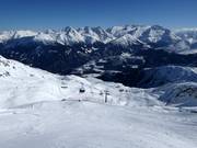 Blick über das Skigebiet Disentis 3000