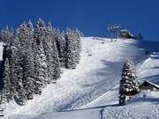 Tiefschneespuren unterhalb der Sonnalmbahn