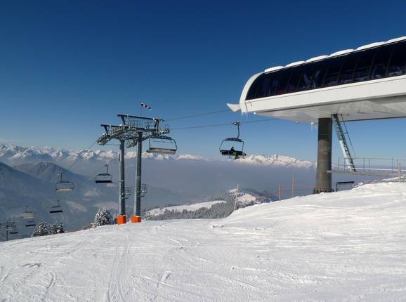 Nob - 6er Hochgeschwindigkeits-Sesselbahn (kuppelbar)