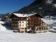 Hotel Roslehen an der Talstation der Kieserlbahn