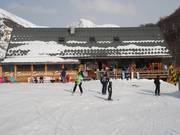 Restaurant an der Talstation des Moulin Express in Saint Sorlin