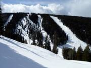 Blick auf die schweren Abfahrten der Vimy Ridge