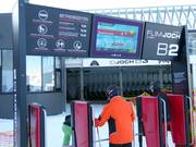 Einheitlicher Zugang an allen Liften mit Informationen