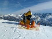 Leistungsstarke Schneekanonen im Skigebiet