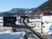 Der Bahnhof Kvitfjell befindet sich direkt am Skigebiet