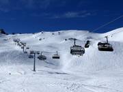 Waidoffen - 6er Hochgeschwindigkeits-Sesselbahn (kuppelbar) mit Abdeckhauben und Sitzheizung