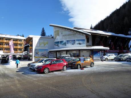 Villgratner Berge: Anfahrt in Skigebiete und Parken an Skigebieten – Anfahrt, Parken St. Jakob im Defereggental – Brunnalm