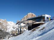 5 Torri - 4er Hochgeschwindigkeits-Sesselbahn (kuppelbar) mit Abdeckhauben