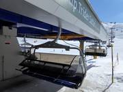 Alp Trider Sattelbahn - 6er Hochgeschwindigkeits-Sesselbahn (kuppelbar) mit Abdeckhauben