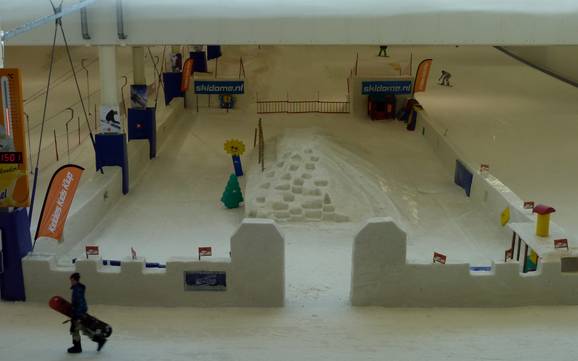 Familienskigebiete Zeeland – Familien und Kinder SnowWorld Terneuzen