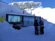 Informationstafel an der Bergstation