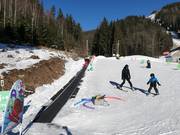 Pás dětský Hugo I. - Förderband/Zauberteppich