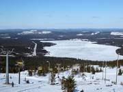 Blick vom Gipfel zum Pyhäjärvi-See