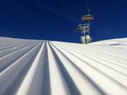 Perfekt präparierte Piste am Rosskopf