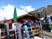 Après-Ski Tipp Black Bull Snowbar