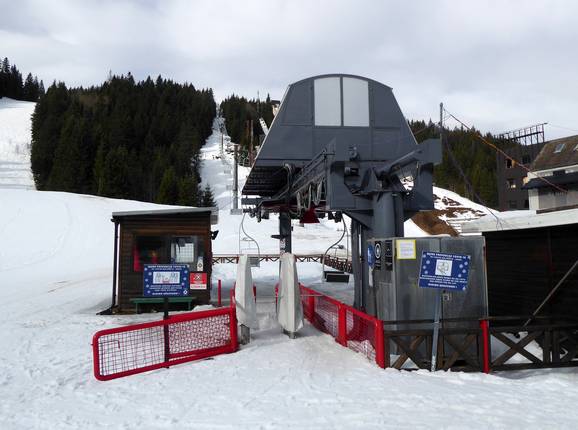 Malo Polje–Igman - 2er Sesselbahn fix geklemmt
