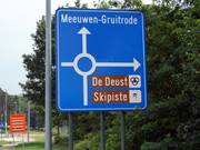 Ausschilderung zur Skihalle