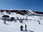 Blick über das Skigebiet Stöten