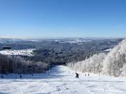 Die längste Piste im Skigebiet an der Großen Almberg-Sesselbahn