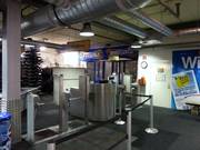 Der Eingang in die Skihalle