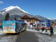 Skibus an der Talstation Sonnenhang