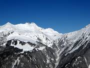 Blick von Garfrescha zum Skigebietsteil Hochjoch