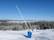 Beschneiung im Skigebiet Pleßberg (Plešivec)