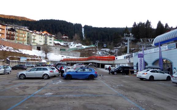 Altopiano della Paganella/Dolomiti di Brenta/Lago di Molveno: Anfahrt in Skigebiete und Parken an Skigebieten – Anfahrt, Parken Paganella – Andalo