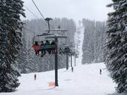 Snake Creek Express - 4er Hochgeschwindigkeits-Sesselbahn (kuppelbar)