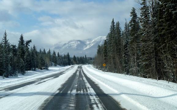 Southern Alberta: Anfahrt in Skigebiete und Parken an Skigebieten – Anfahrt, Parken Castle Mountain