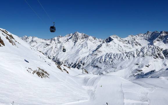 Höchstes Skigebiet in der Urlaubsregion Tiroler Oberland – Skigebiet Kaunertaler Gletscher